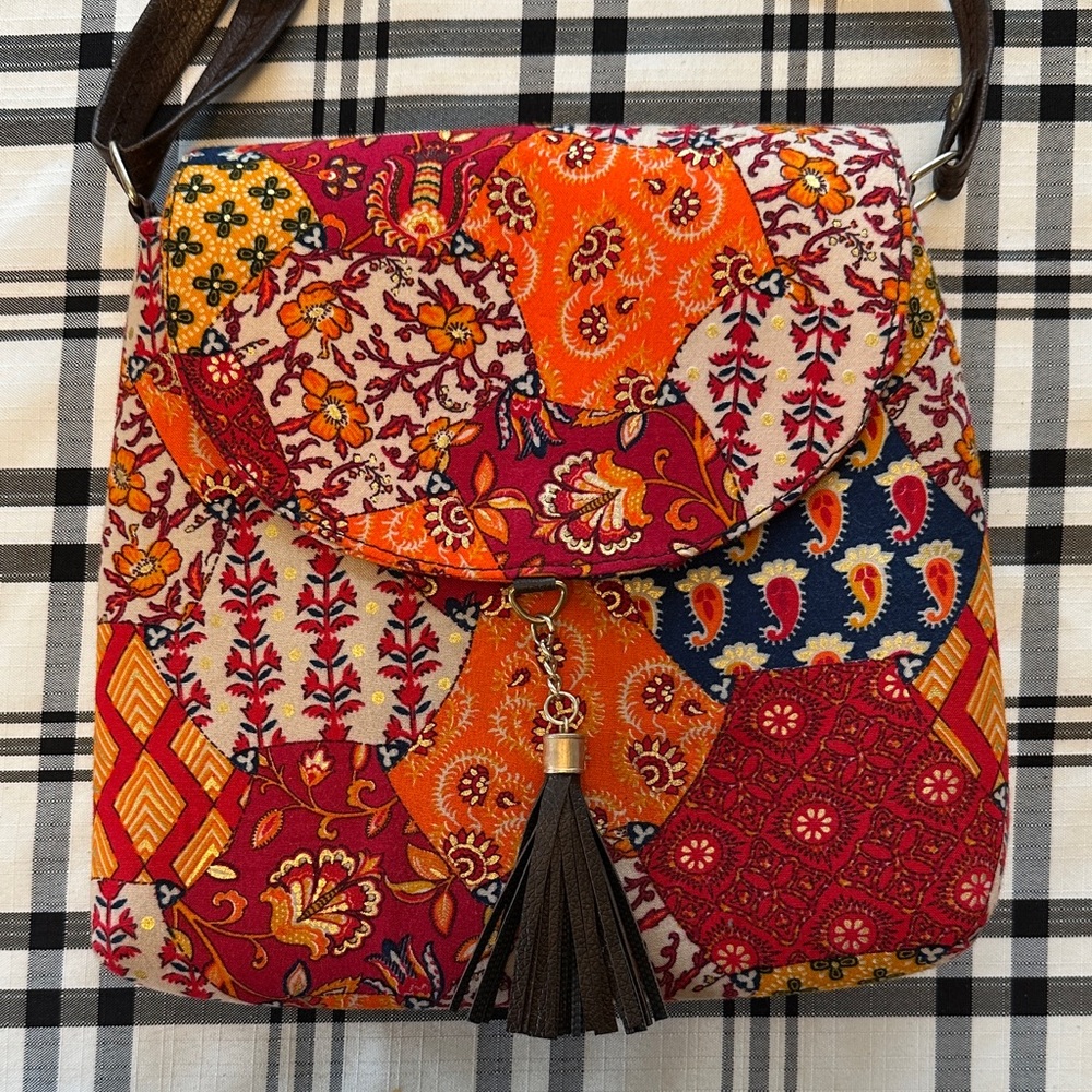 Colorful Patchwork Shoulder Bag - Picture 2 of 7